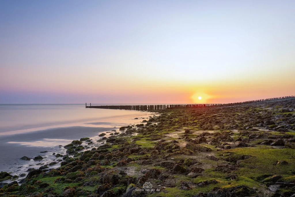 Leonie van der Aa | Photography | Landschap | Zonsondergang Strand Goes 2024